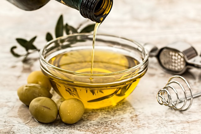 7 Tips to Pick the Right Olive Oil: A Complete Guide for Beginners